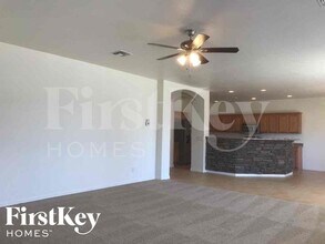 14495 N 135th Ln in Surprise, AZ - Foto de edificio - Building Photo