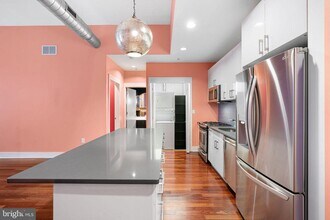 1101 Locust St in Philadelphia, PA - Building Photo - Building Photo