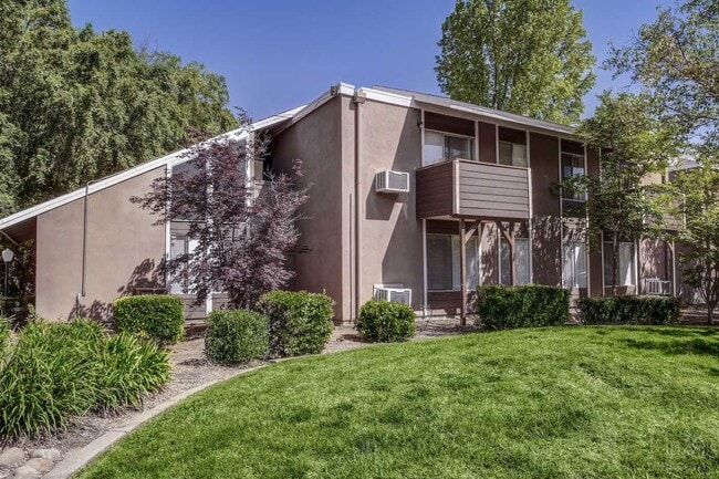 Creekside Apartments