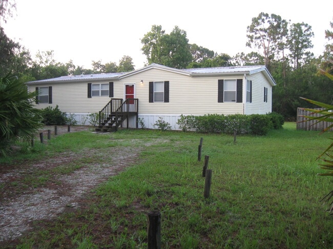property at 18638 Hewlett Rd
