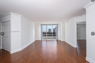 3400 NE 192nd St, Unit 1611 in Aventura, FL - Foto de edificio - Building Photo