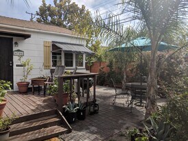 4706 Brighton Ave in San Diego, CA - Building Photo