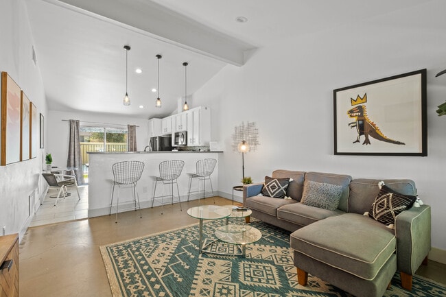 41500 Maroon Town Dr, Unit 3 in Bermuda Dunes, CA - Building Photo - Building Photo