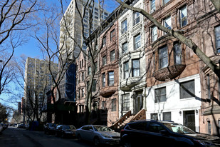 51 W 90th St