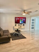5737 Freedom St in Hollywood, FL - Building Photo - Building Photo
