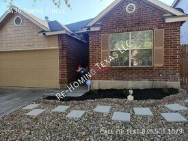 5430 Tomas Cir. in San Antonio, TX - Building Photo