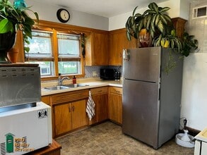 1166 Smith Ave S in St. Paul, MN - Building Photo - Building Photo