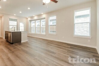 2516 Finch Holw Dr in McKinney, TX - Building Photo - Building Photo