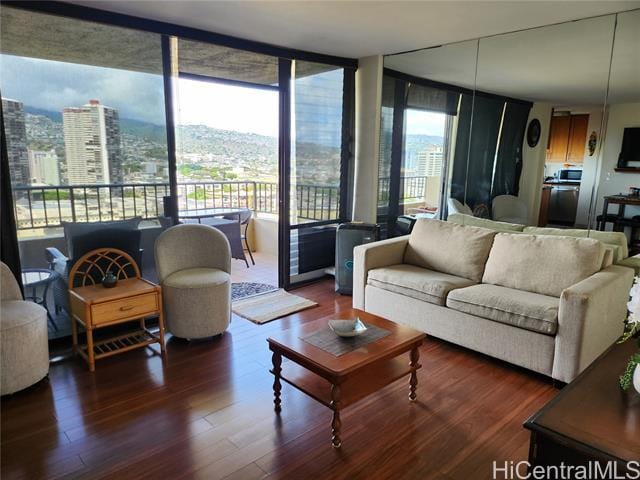 property at 2121 Ala Wai Blvd
