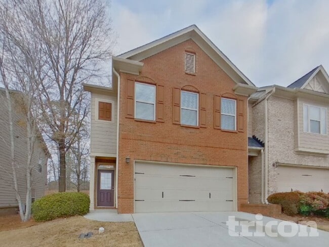 property at 2215 Oakland Downs Way