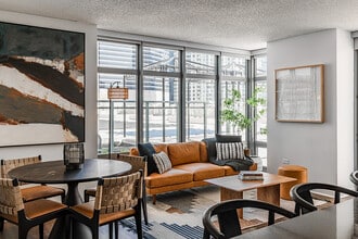 Alta in Chicago, IL - Building Photo - Building Photo