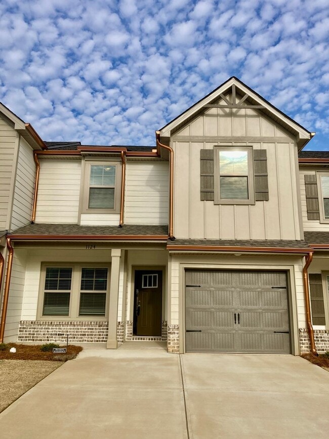 property at 1124 Jolly Ln