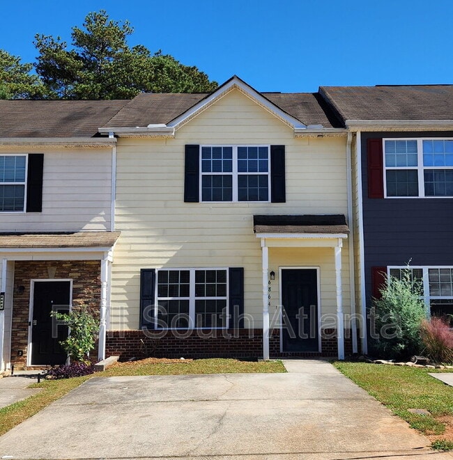 6864 Mountain Cir