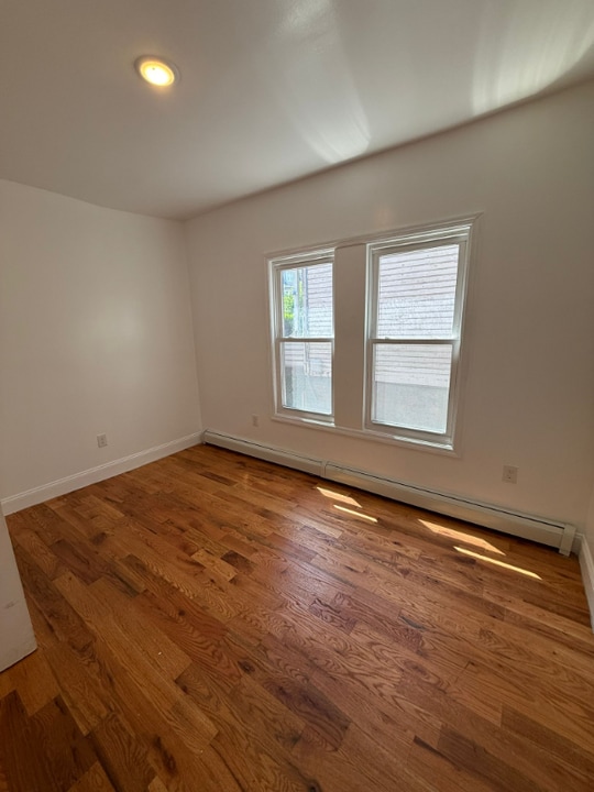 35 William St in Orange, NJ - Building Photo