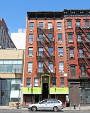 203 Chrystie Street in New York, NY - Building Photo - Building Photo