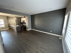 347 Rajput Way in Saskatoon, SK - Building Photo - Building Photo