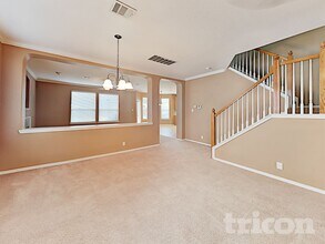 2545 Sir Barton Bay Dr in Schertz, TX - Foto de edificio - Building Photo