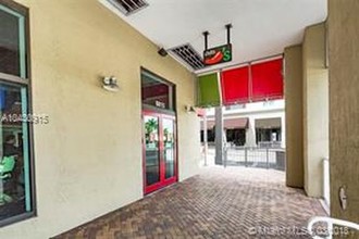 7266 SW 88th St-Unit -UnitA308 in Miami, FL - Building Photo - Building Photo