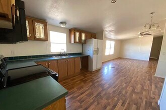 4350 W Hammon Dr in Eloy, AZ - Building Photo - Building Photo