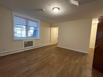 2016 Commonwealth Ave, Unit 2 in Boston, MA - Building Photo - Building Photo