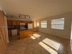 4051 NE 13th Ave in Oakland Park, FL - Building Photo