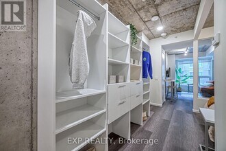 211-211 Besserer St in Ottawa, ON - Building Photo - Building Photo