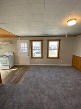 530 W 9th St N in Newton, IA - Building Photo - Building Photo