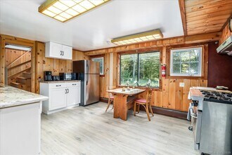 155 Squash Hollow Rd in New Milford, CT - Building Photo - Building Photo