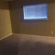 5401 N 15th St in McAllen, TX - Foto de edificio - Building Photo