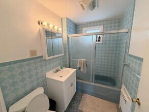 27 Conwell Ave, Unit 2 in Somerville, MA - Building Photo - Building Photo