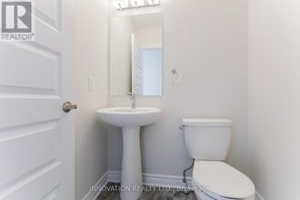 329 Cantering Dr in Ottawa, ON - Building Photo - Building Photo