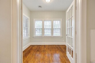 2611 N Shartel Ave in Oklahoma City, OK - Building Photo - Building Photo