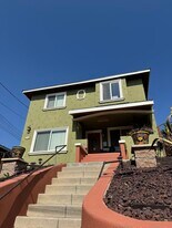 1315 Pennsylvania Ave, Unit Back Apartment in Los Angeles, CA - Building Photo