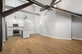 77 Van Dam St, Unit 408 in Saratoga Springs, NY - Building Photo - Building Photo