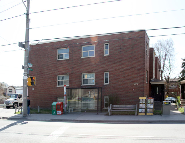 870 Weston Rd in Toronto, ON - Building Photo - Building Photo