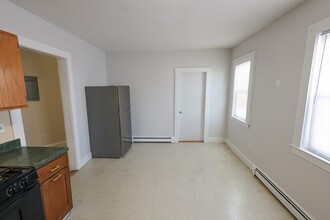 30 Millet St, Unit 2 in Boston, MA - Building Photo - Building Photo