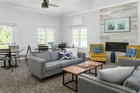 Manchester Oaks photo'