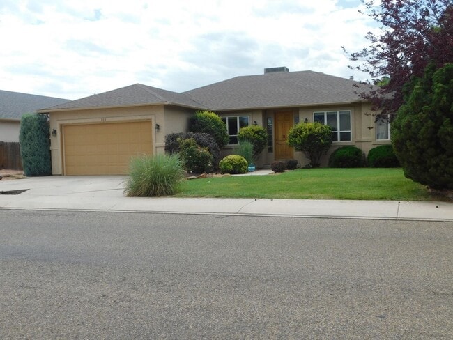 property at 566 Garnet Dr