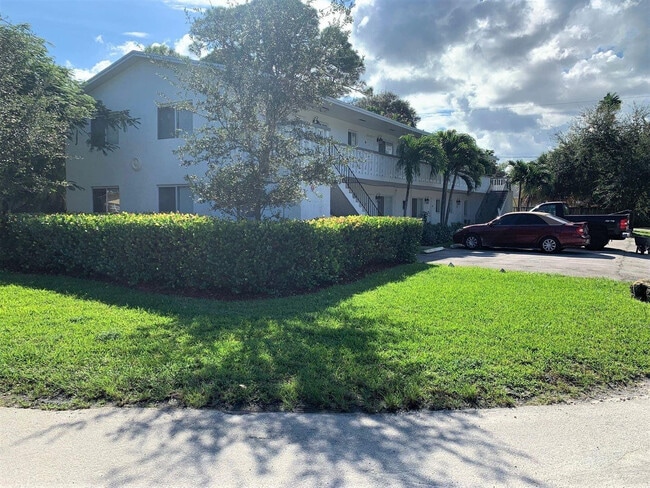 701 SW 14th Ave in Fort Lauderdale, FL - Building Photo - Building Photo