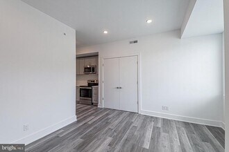 1245 Ridge Ave in Philadelphia, PA - Building Photo - Building Photo