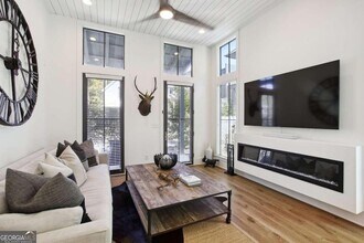 138 Mado Ln in Palmetto, GA - Building Photo - Building Photo
