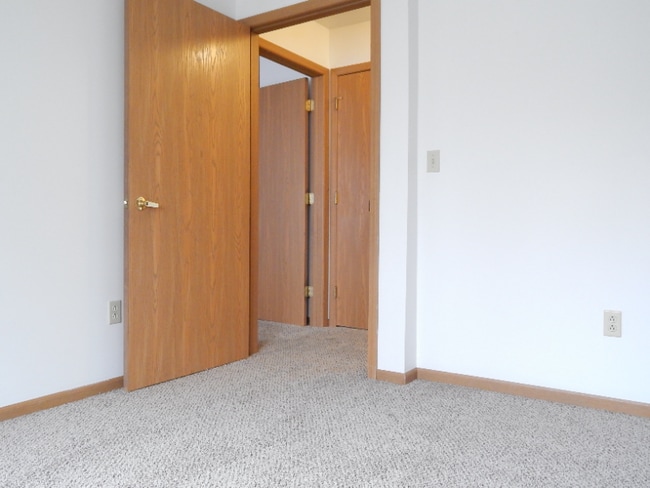 1112 W 4th St in Erie, PA - Building Photo - Building Photo