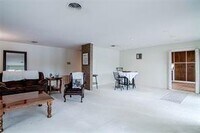 3823 Spring Dr photo'