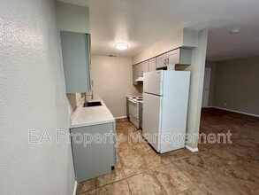 12809 Dorado Dr SE in Albuquerque, NM - Building Photo - Building Photo