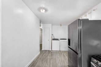 2058 Mac Ct in Indianapolis, IN - Building Photo - Building Photo