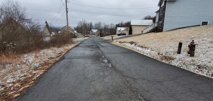 172 Beth Ln in Beckley, WV - Building Photo - Building Photo