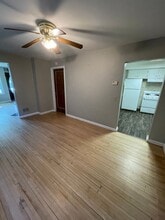 2315 Oakes Ave in Superior, WI - Building Photo - Building Photo