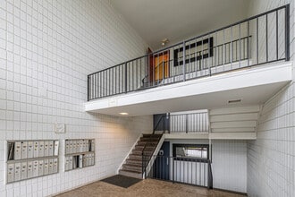 Hidden Pines Apartments in Dundee, MI - Building Photo - Lobby