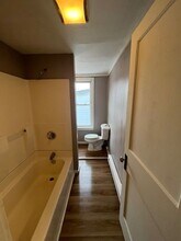 208 W Patterson St in Lansford, PA - Building Photo - Building Photo