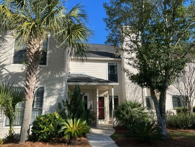 340 Sandpiper Dr